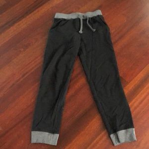 Arizona Jeans Black & Grey Joggers. Youth large
